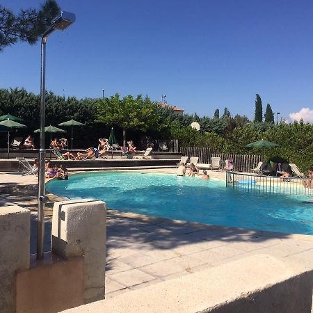 Готель Camping Forcalquier Les Routes De Provence Екстер'єр фото
