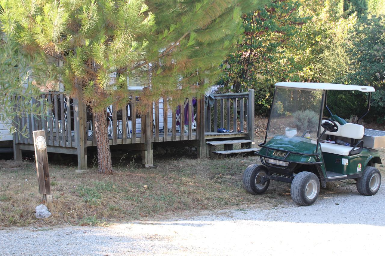 Готель Camping Forcalquier Les Routes De Provence Екстер'єр фото